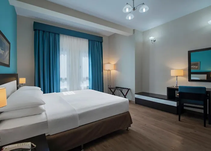 Time Topaz Hotel Apartment Dubai